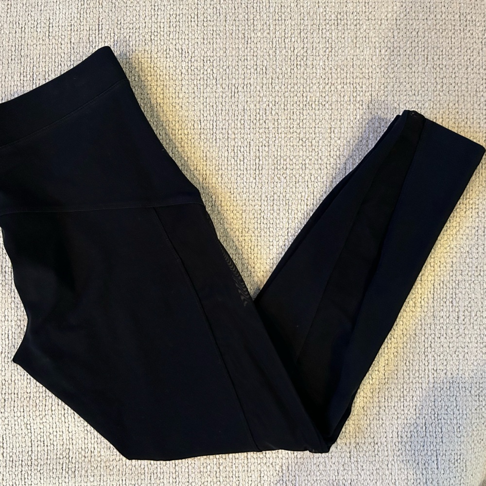Express Black Leggings W/Sheer Side Leg-Size Medium-Good Condition🖤